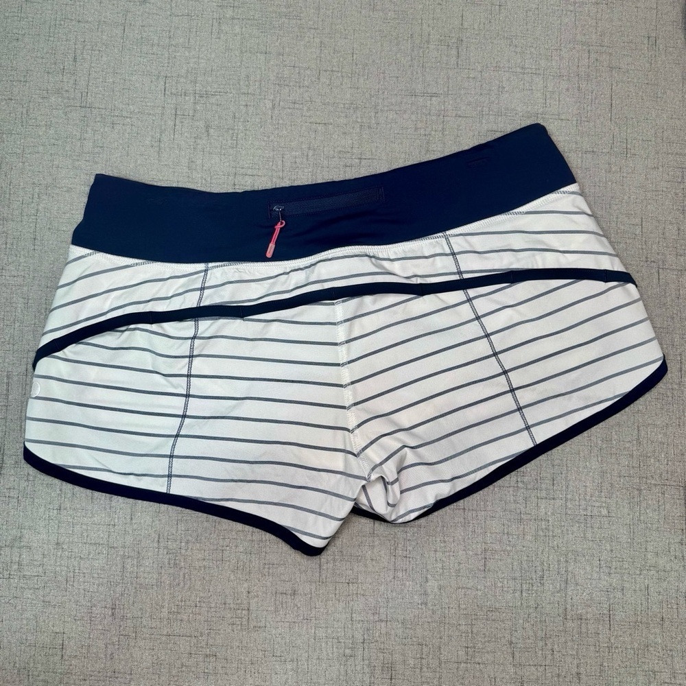 Lululemon Quiet Stripe Speed Short Athletic Shorts Low Rise Navy White Size 8 - Picture 6 of 10